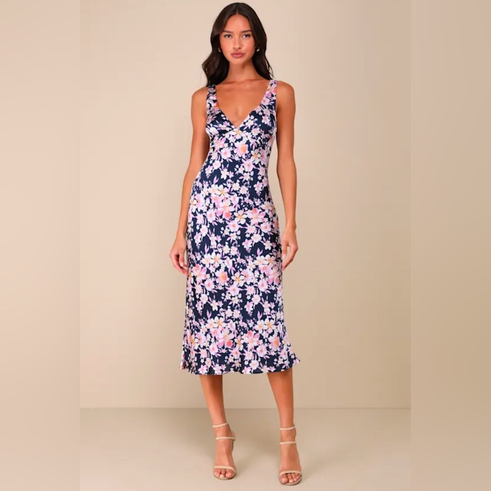 Lulus Admirable Charmer Navy Blue Floral Satin Tie-Back Midi Dress Medium NWT